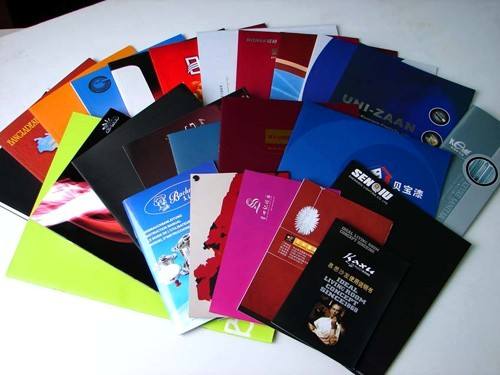 拼版印刷制作的畫(huà)冊(cè) 拼版印刷制作的畫(huà)冊(cè)