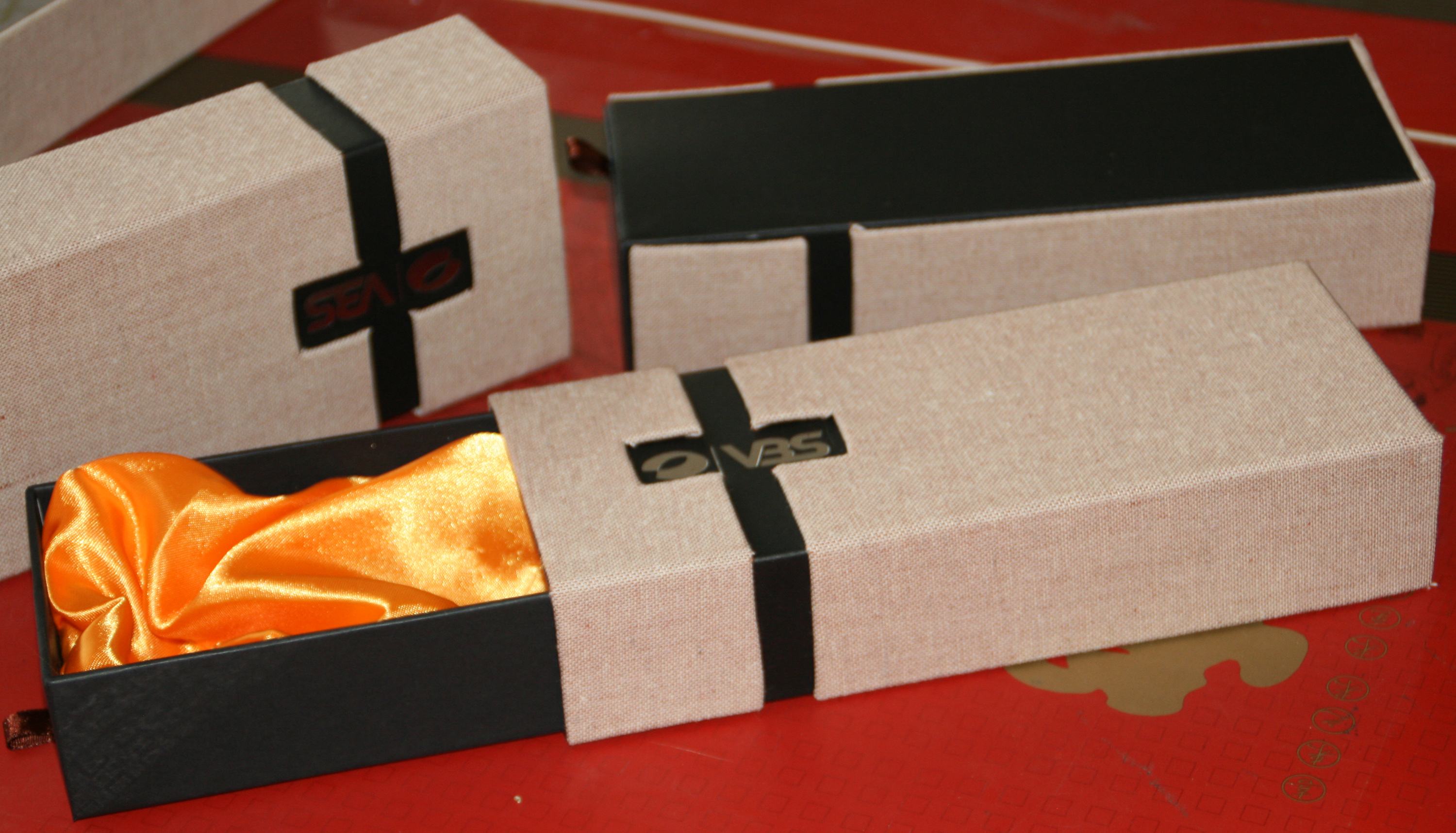 禮品包裝盒廠家-廣州駿業(yè)包裝實(shí)業(yè)有限公司 禮品包裝盒廠家