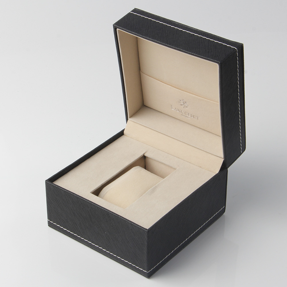 2個(gè)戒指盒子定做新興的裱紙突然躥紅 2個(gè)戒指盒子定做新興的裱紙突然躥紅